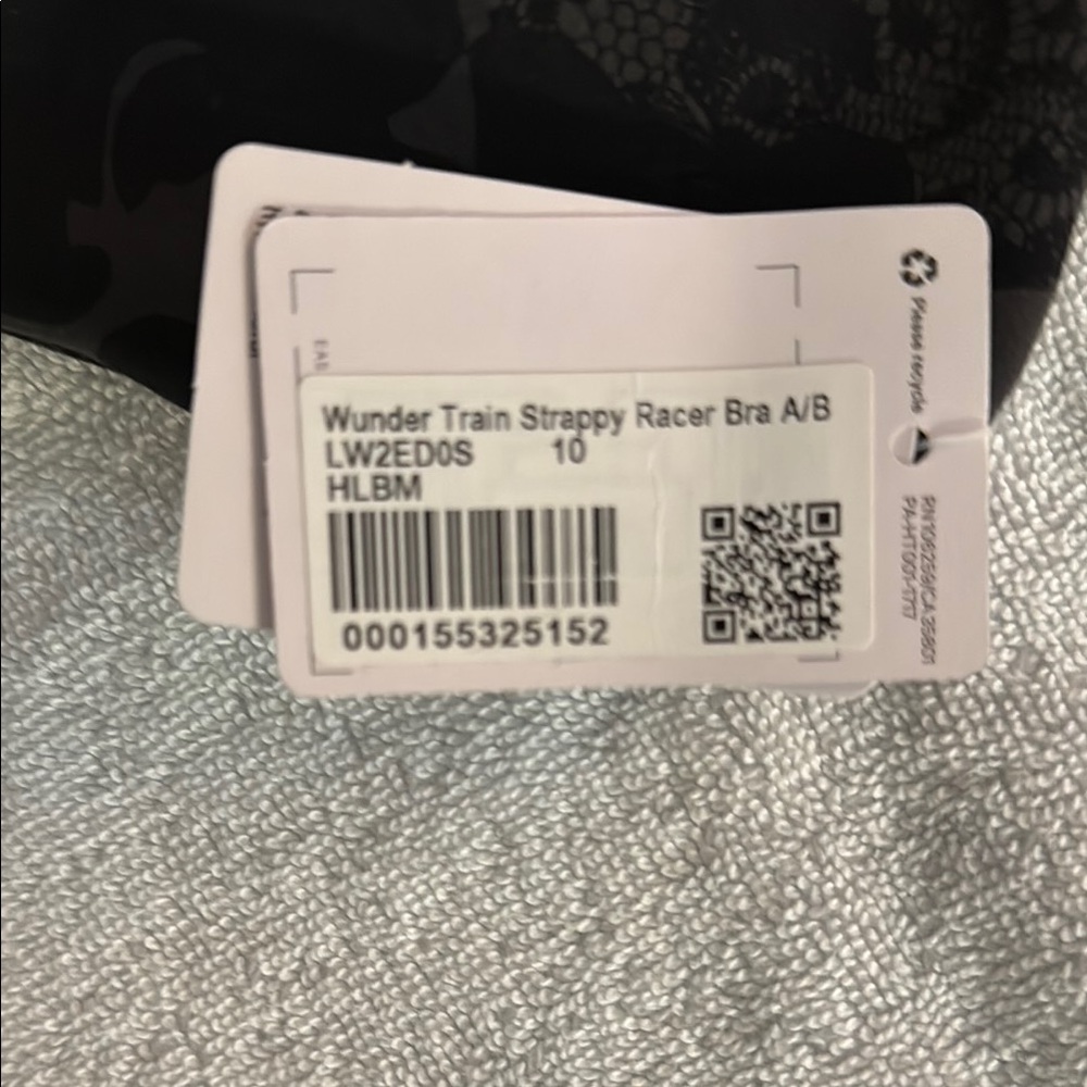 lululemon athletica Wunder Train Strappy Racer Bra - Black
